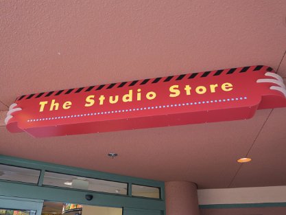 StudioStore